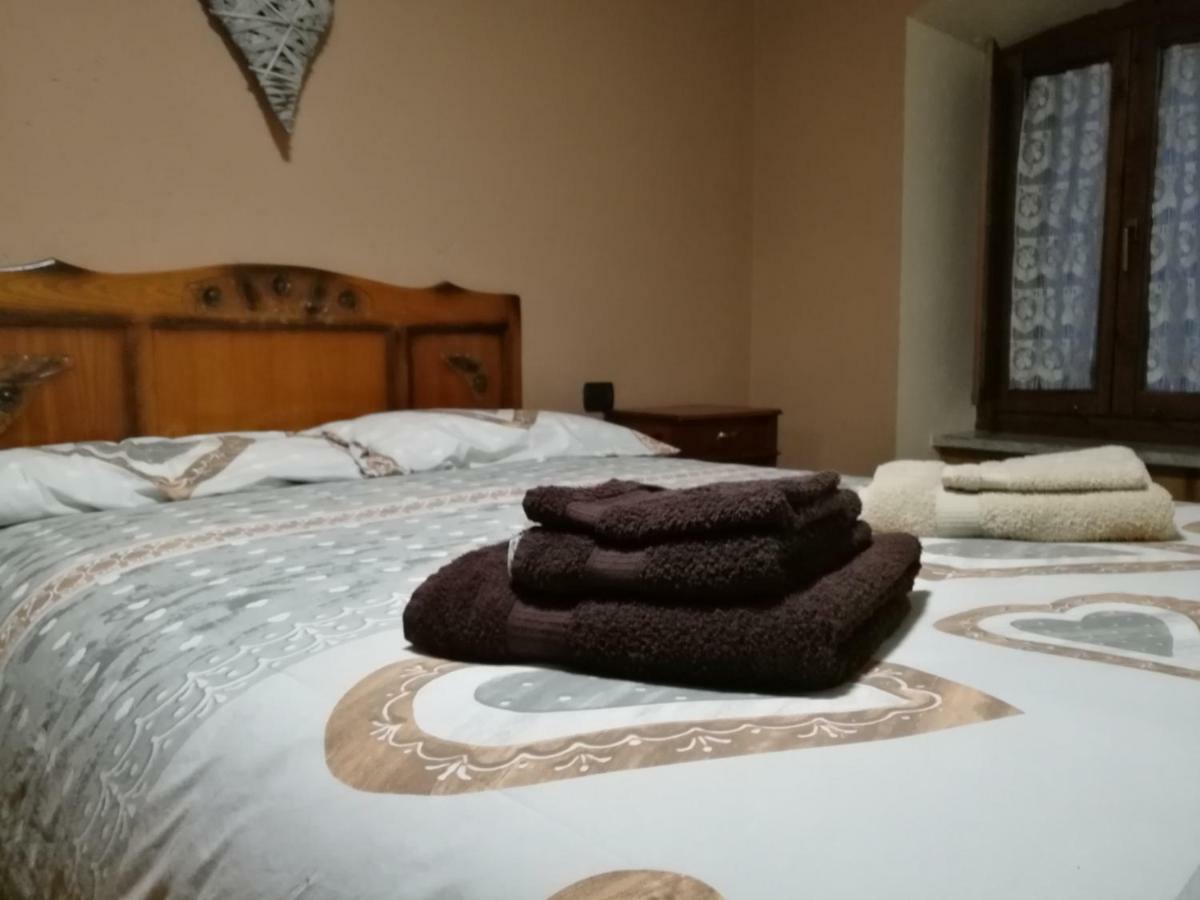 Casa Vacanza In Centro A La Salle Εξωτερικό φωτογραφία
