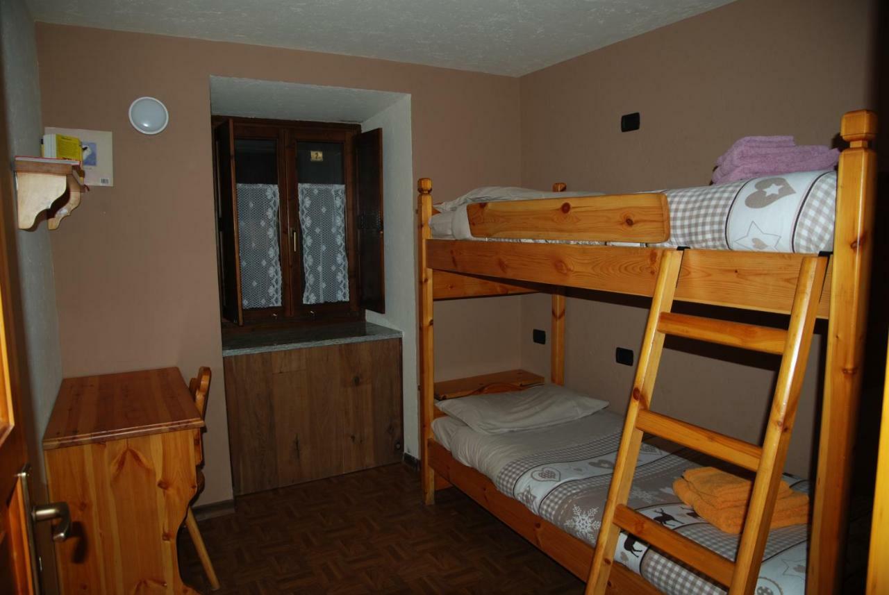 Casa Vacanza In Centro A La Salle Εξωτερικό φωτογραφία